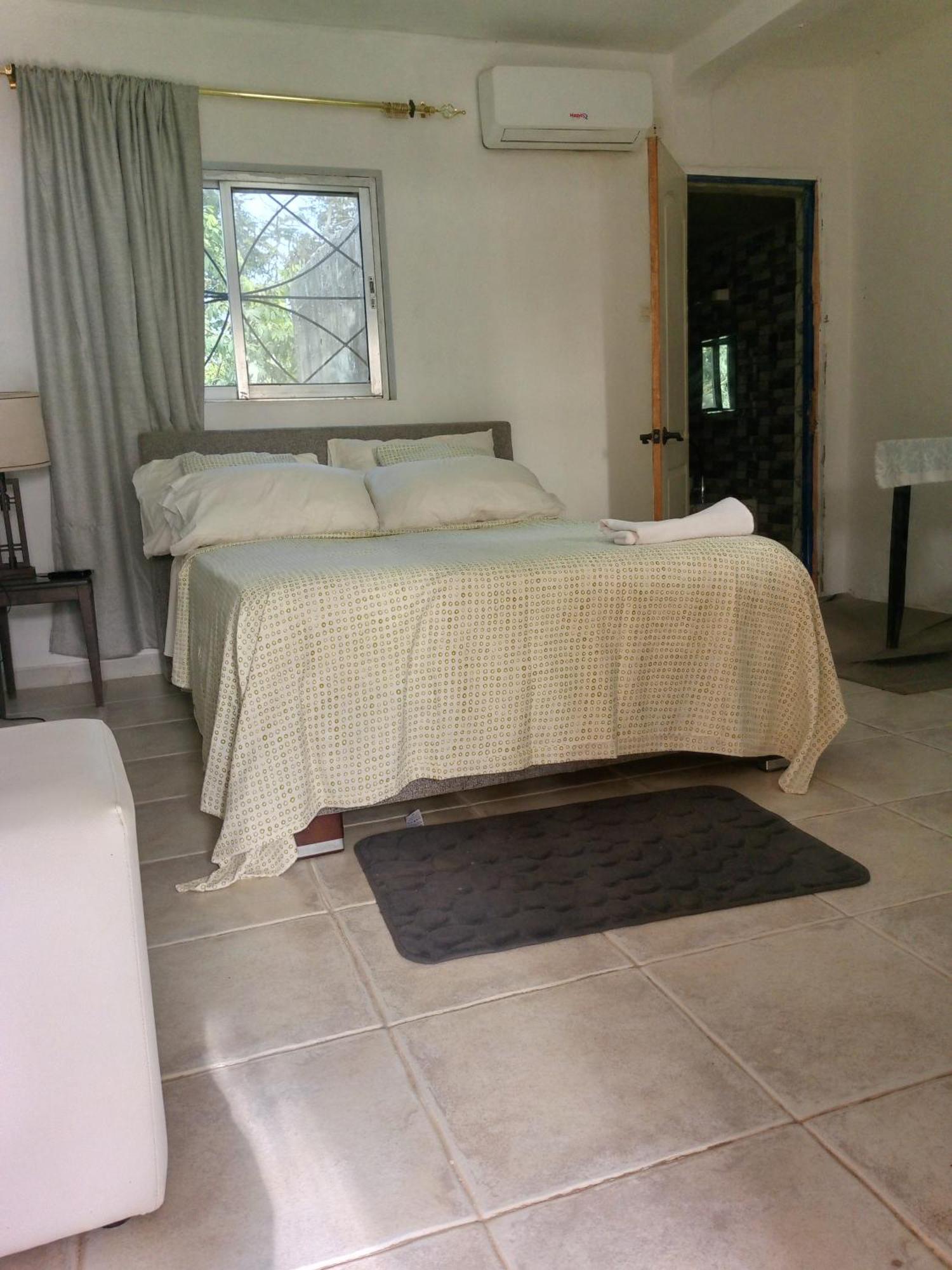 Poco Loco B&B Abémé 外观 照片