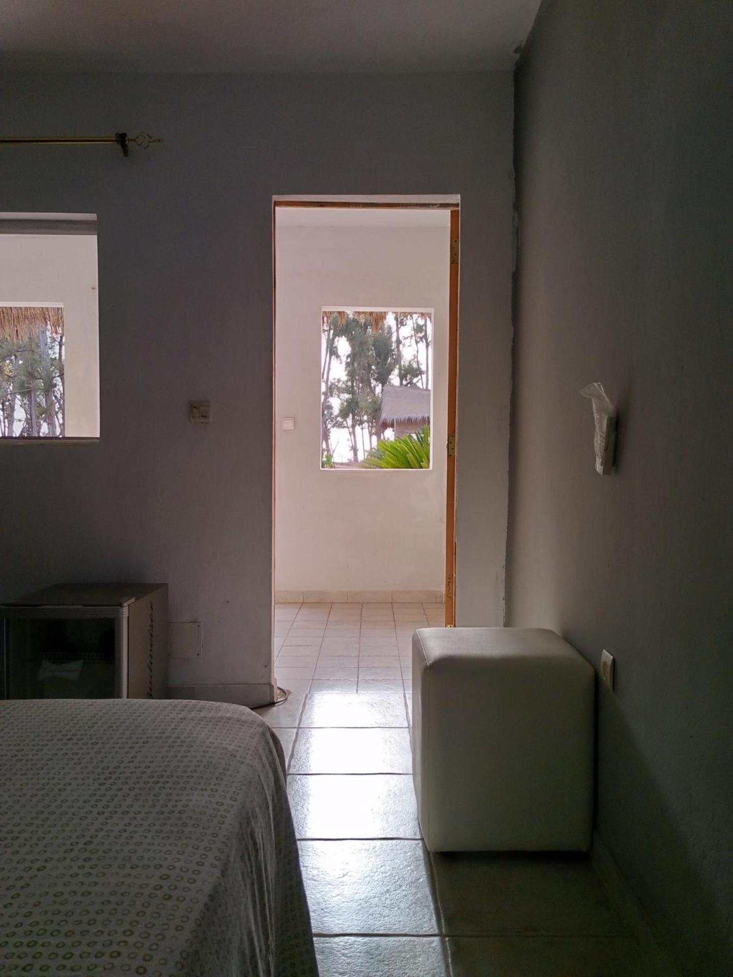 Poco Loco B&B Abémé 外观 照片