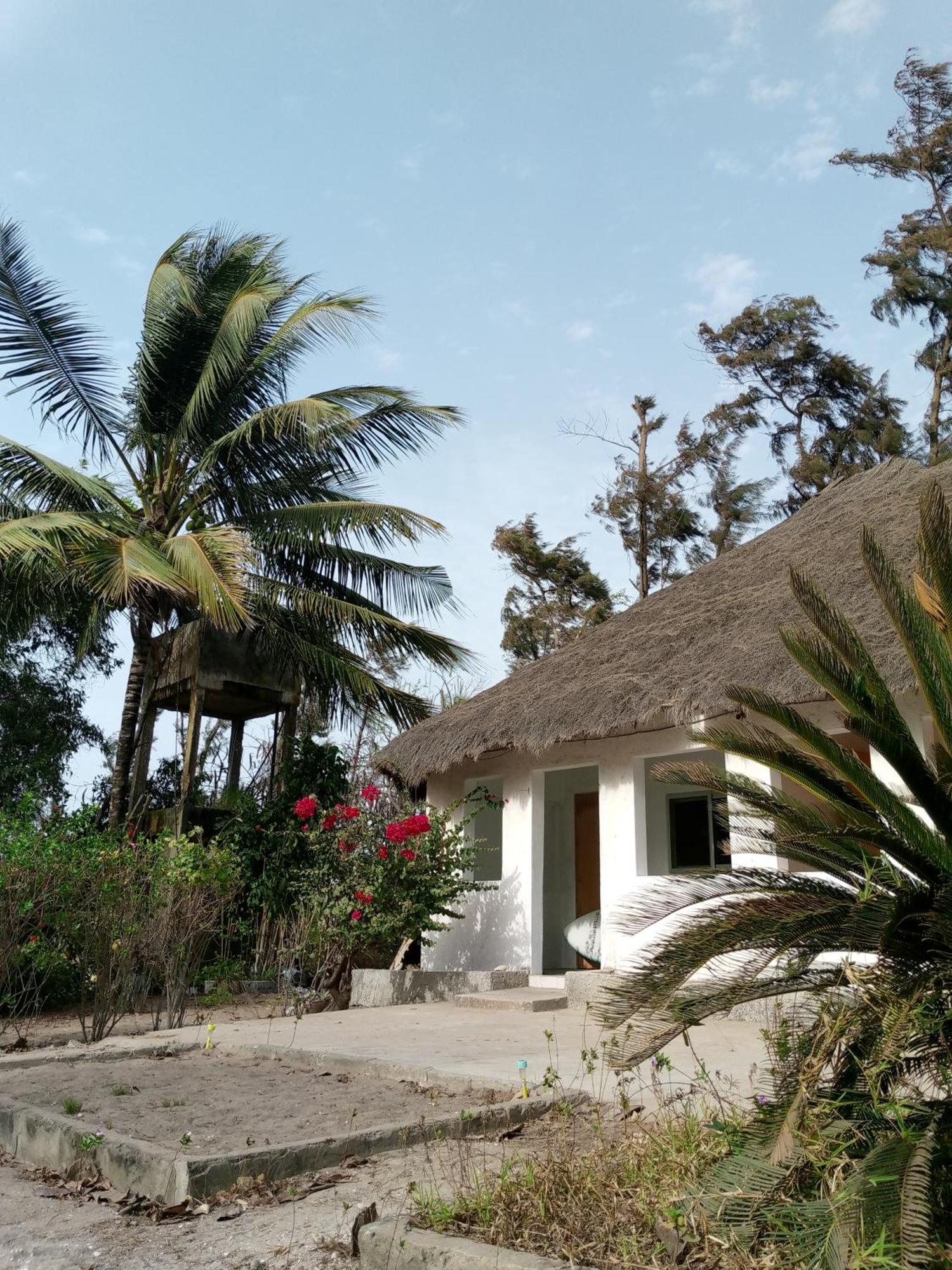 Poco Loco B&B Abémé 外观 照片