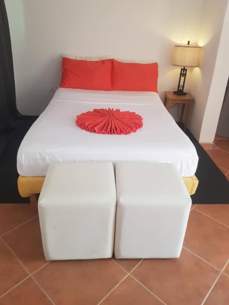 Poco Loco B&B Abémé 外观 照片